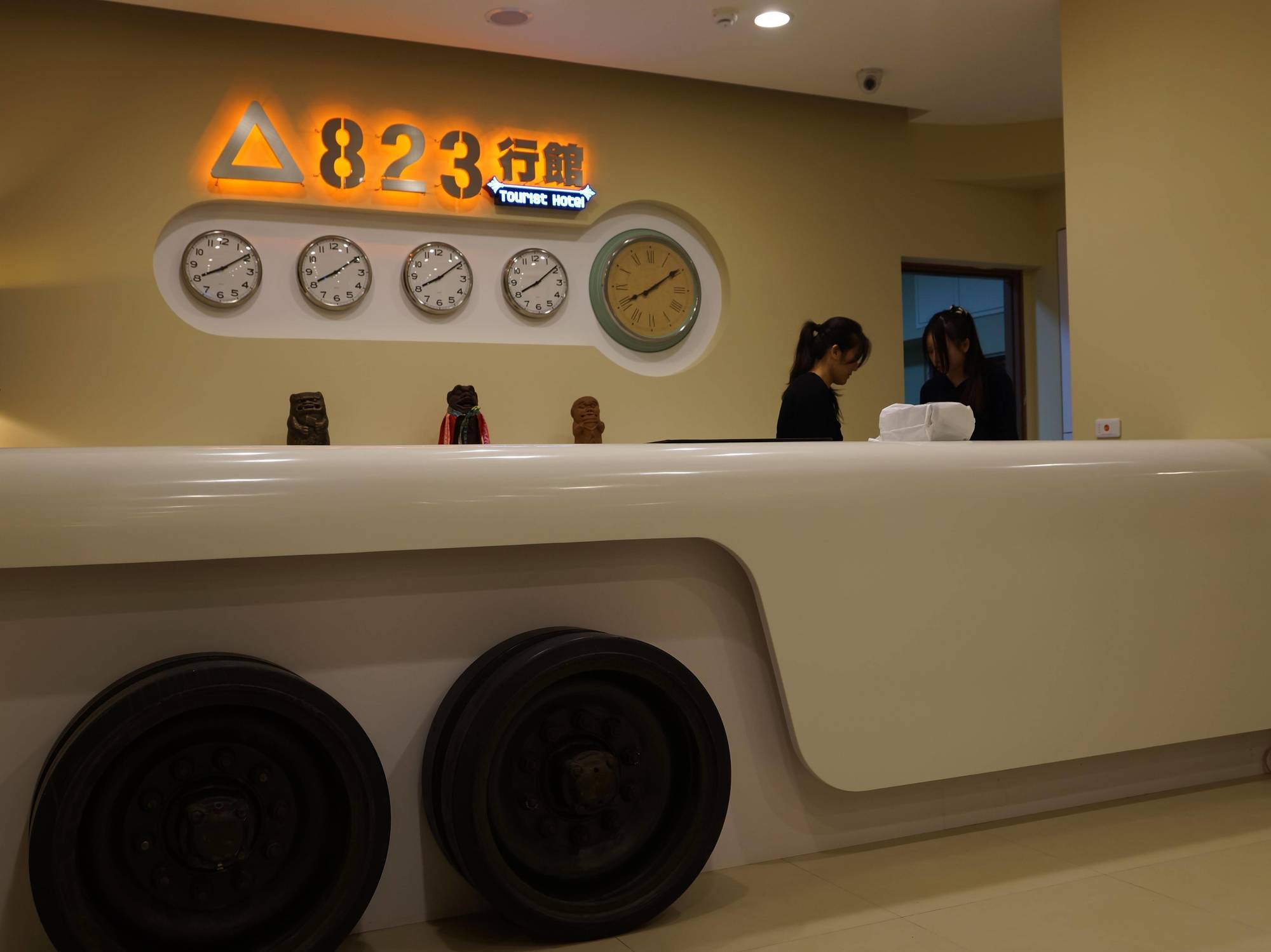 823 Tourist Hotel Jinhu Exterior foto